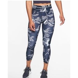 Athleta Floral Sonic Capri